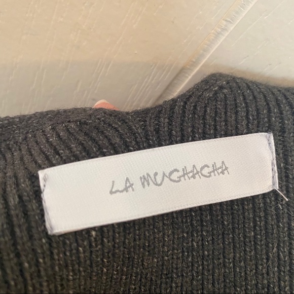 🦋 La Muchacha Grey Sleeveless Tunic Sweater - Picture 4 of 4